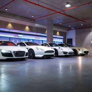 Meet your Posher, Cory